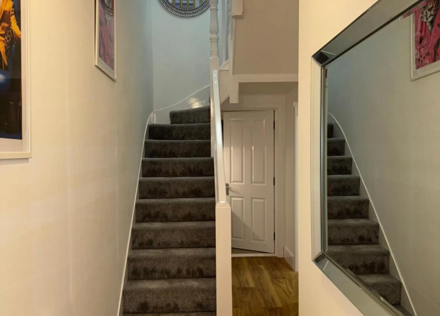 Serenity House, Free Parking, Sleeps 6, Plus Free Stay For 2 Children On Sofa Beds, Near The Beach Restaurant And City Centre, Guests Recommend It Bournemouth 0*,  United Kingdom